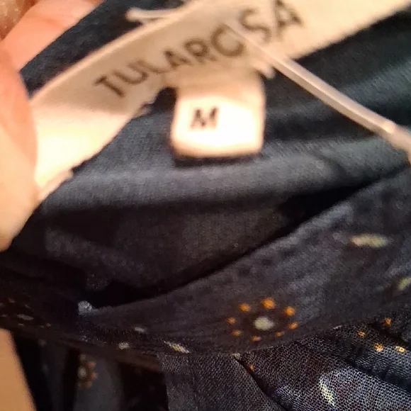 Tularosa Sheer Blue Floral Blouse - Picture 2 of 4